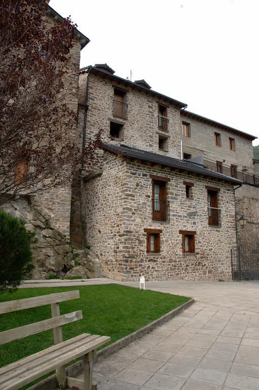 Casa El Parque Cajal Apartment Torla Luaran gambar